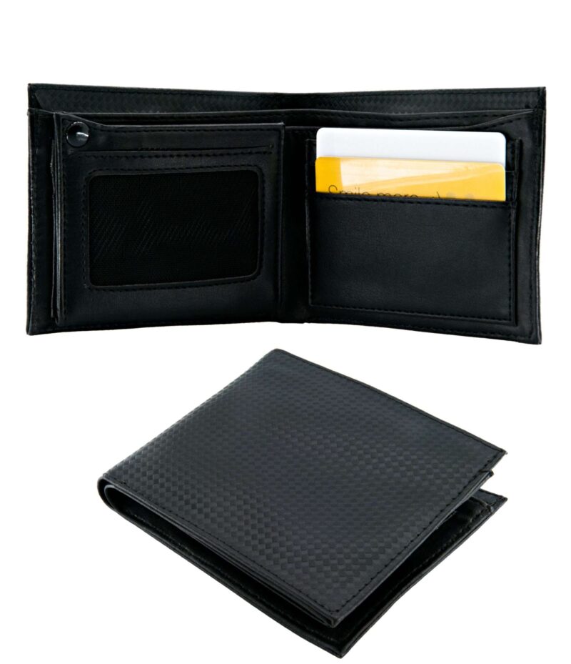Wallet in PU material with dot design